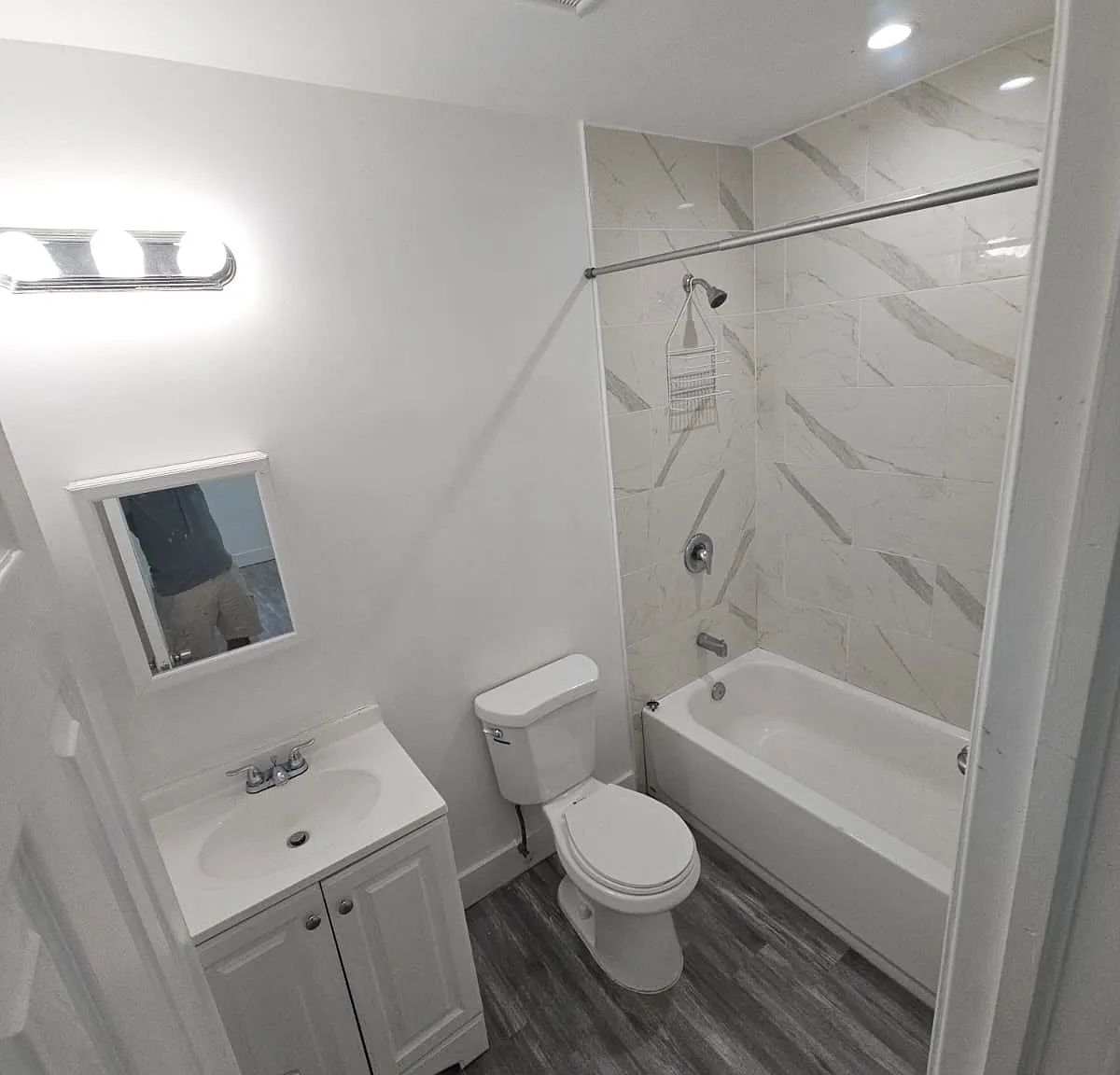 2 bed, 400 sqft, $1,500 — Photo 4