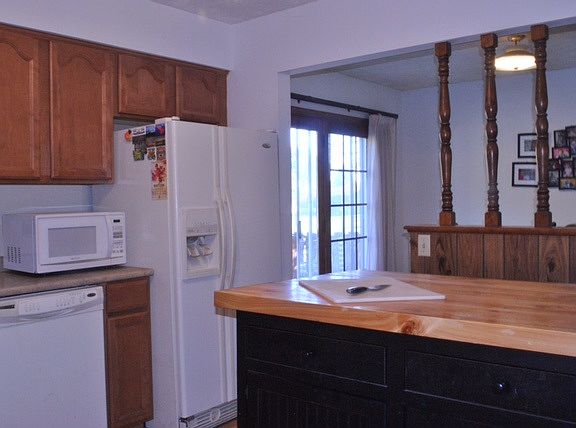4th image of 2311 McConnell Ave