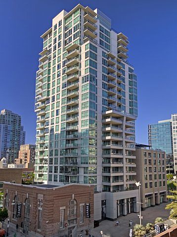 1st image of 325 7th Ave Unit 304