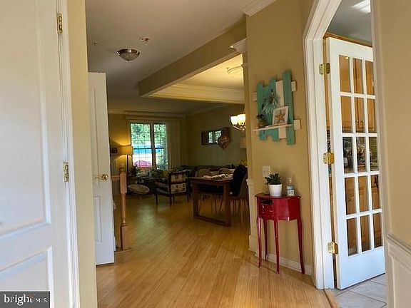 3rd image of 11905 Castlegate Ct #39