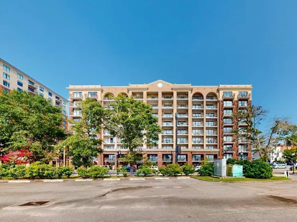 106 N Water Street #802, Wilmington, NC 28401