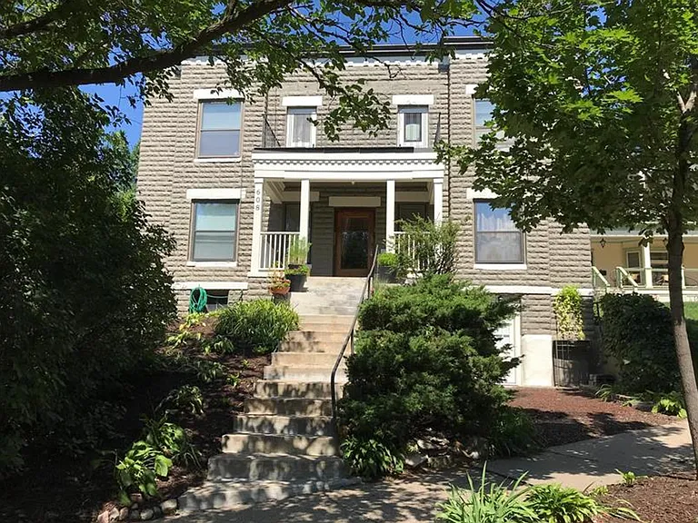 608 Ridgewood Ave — Photo 1