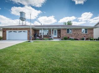 709 9th St, Durant, IA 52747
