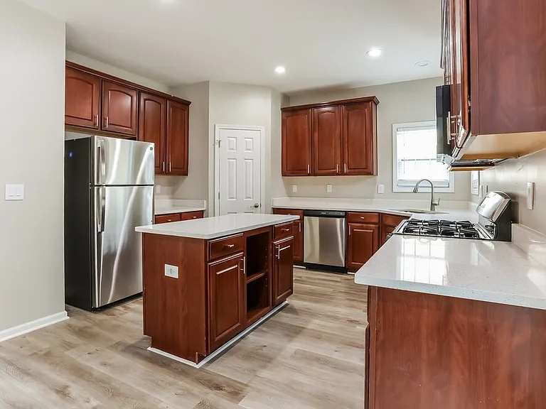 7139 Thoreau Cir — Photo 8