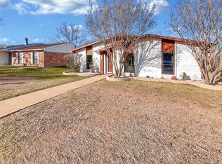 655 Priscilla Ln, Desoto, TX 75115