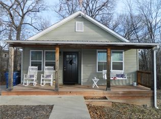 1500 School Rd, Lake Ozark, MO 65049