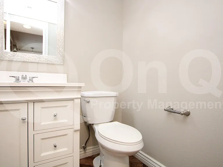 4601 E Southgate Ave — Photo 9