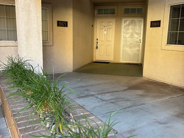 19171 Palo Verde Dr — Photo 5
