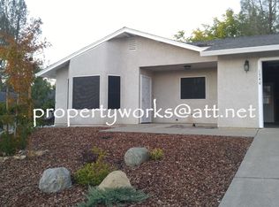 1340 Nighthawk Ln, Redding, CA 96003
