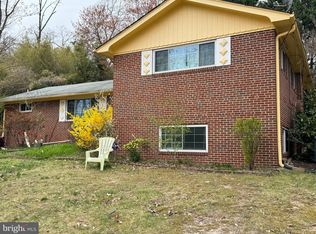 10414 Glenmore Dr, Hyattsville, MD 20783