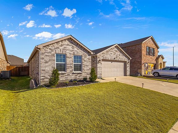 2nd image of 2117 Winding Creek Way