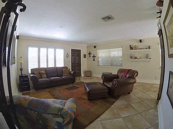 5th image of 2031 NE 29th Street
