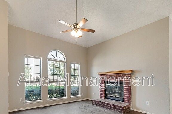 3rd image of 6802 Running Creek Dr