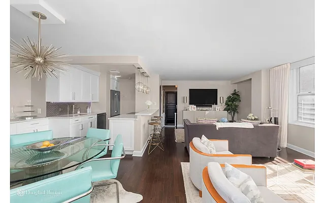 Sold by Douglas Elliman | media 3