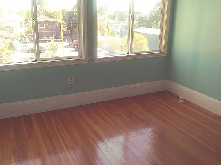1988 California St #61 — Photo 7