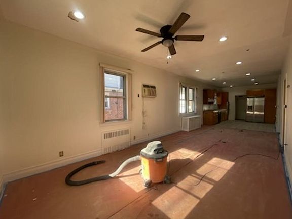 4th image of 25111 82nd Ave