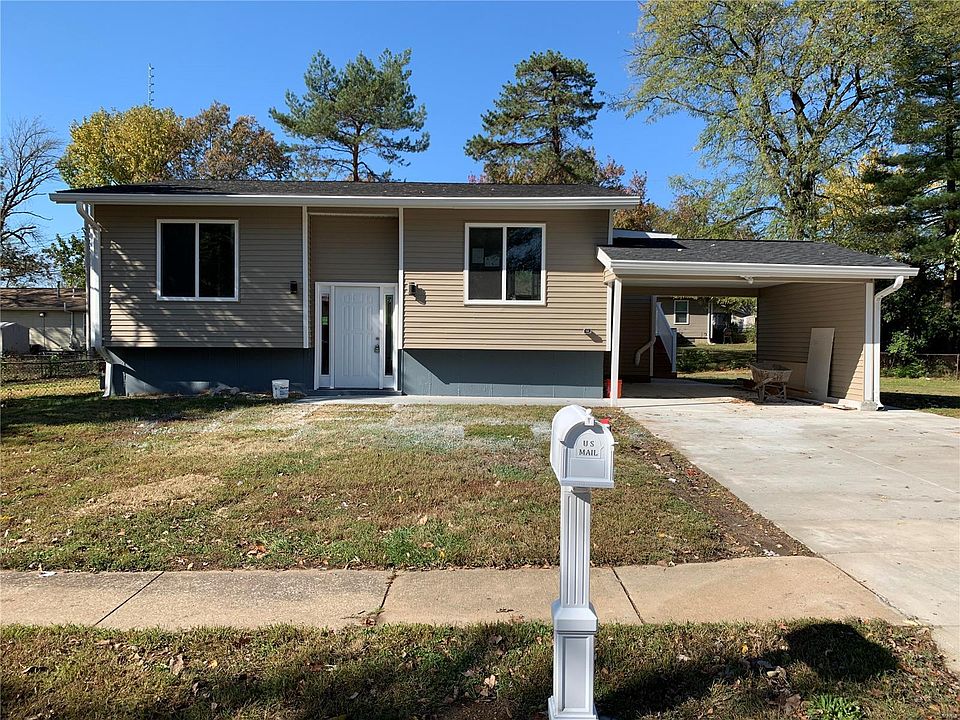 1st image of 1465 Werremeyer Pl