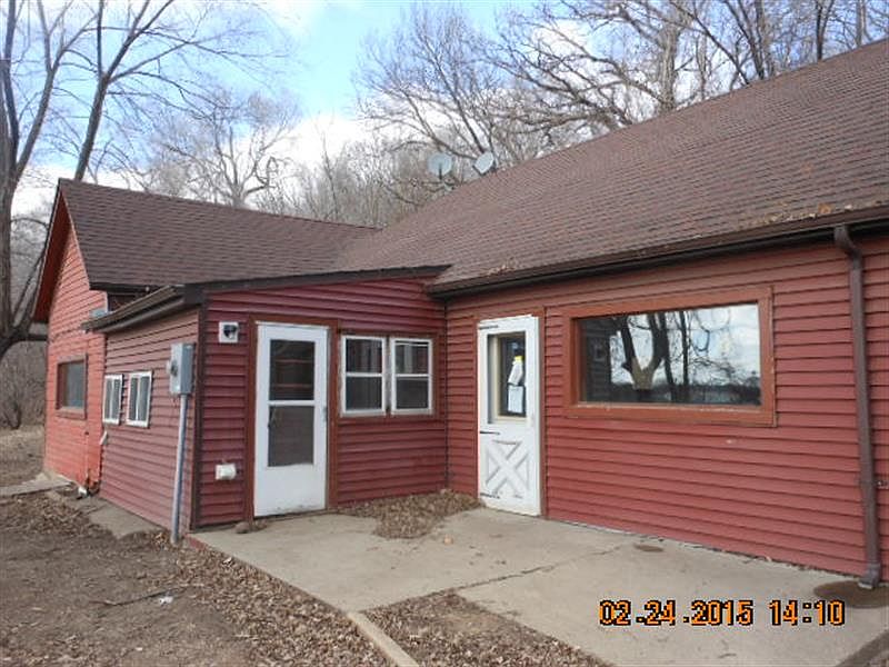 713 W Chestnut St, Vermillion, SD 57069 Zillow