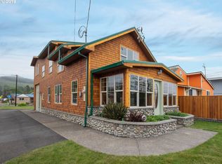 228 N Beacon St, Rockaway Beach, OR 97136