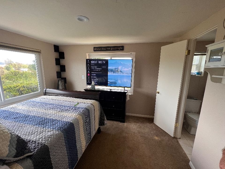 1st image of 3016 Alta Vista Dr