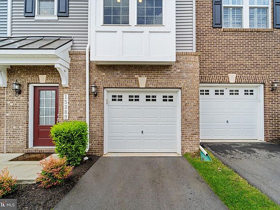 3rd image of 15289 Westham Ct.