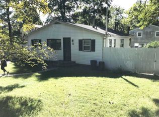 26 Clay St, Huntington Station, NY 11746