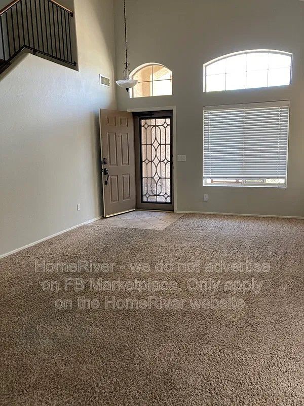 4 bed, 3.0 bath, 2132 sqft, $3,299 — Photo 3