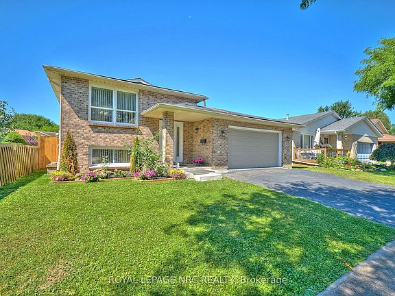 3rd image of 6090 Crimson Dr