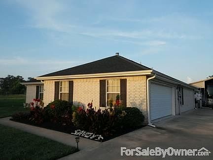 3rd image of 2734 Athalee St