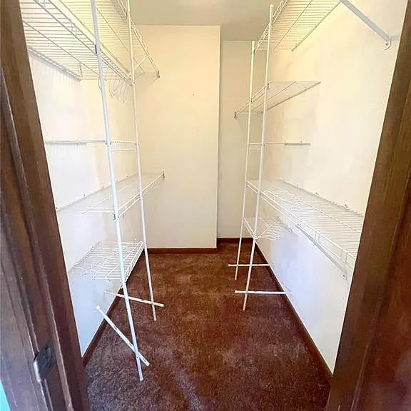 301 Brian Dr — Photo 9