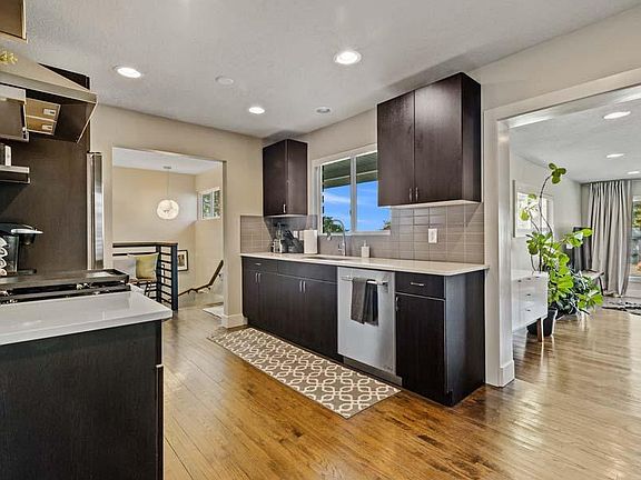 3rd image of 3624 E Apollo Dr