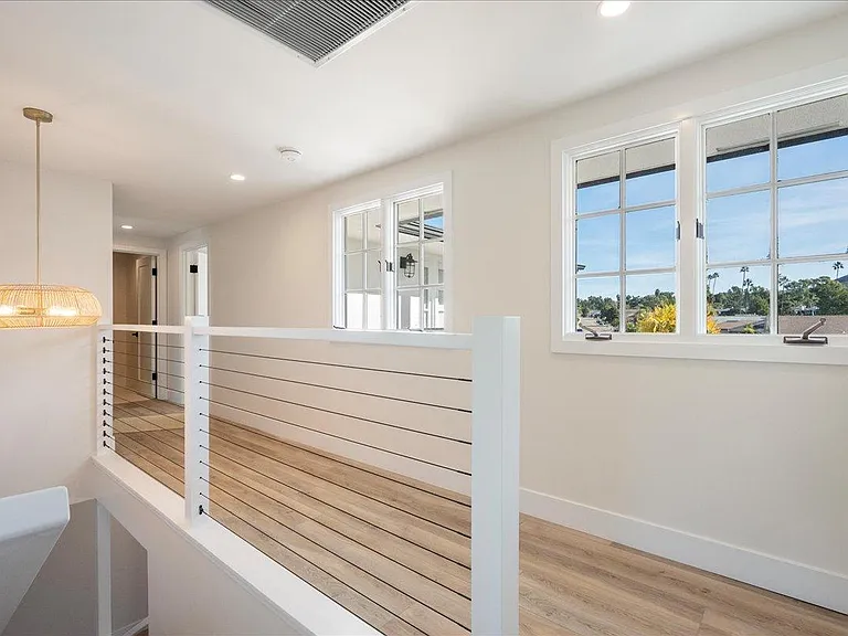 1498 La Linda Dr — Photo 18