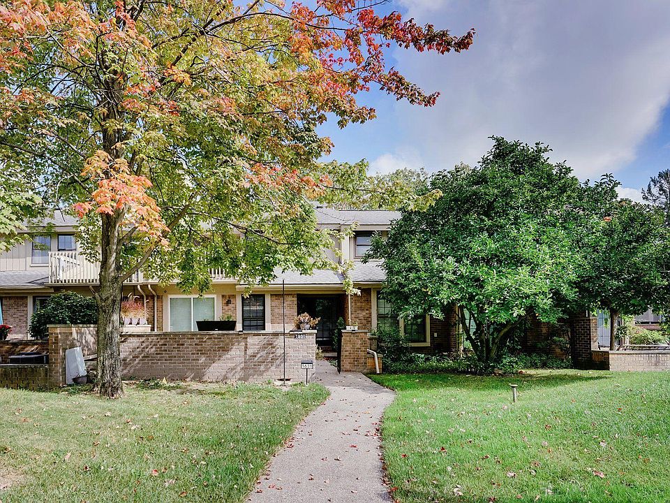 1st image of 1631 S Hill Blvd