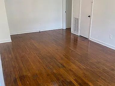 5th image of 536 Belvedere Rd