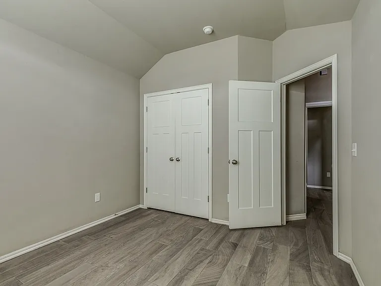 8717 Yassir Blvd — Photo 34