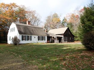 36 Oak Hill Rd, Greenfield, MA 01301