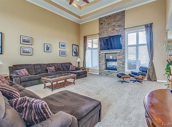3rd image of 52830 Tuscany Grove Dr