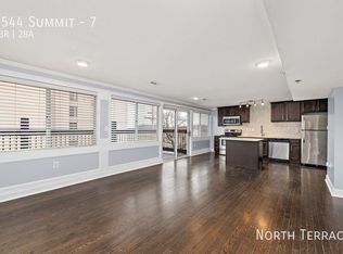 4544 Summit St #7, Kansas City, MO 64111
