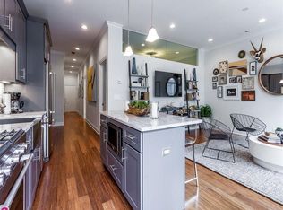 751 S Wells St #2301, Chicago, IL 60607