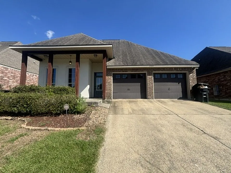 7132 Myrtle Bluff Dr