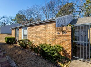 16 Huntsman Ct, Hot Springs, AR 71901