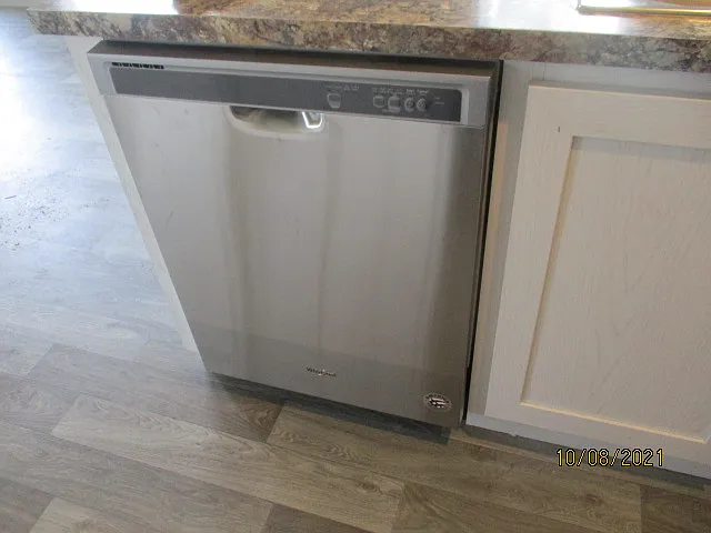 3 bed, $1,039 — Photo 3