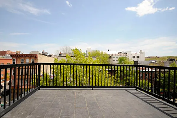 Rented by Urban Spaces Realty Group | media 20