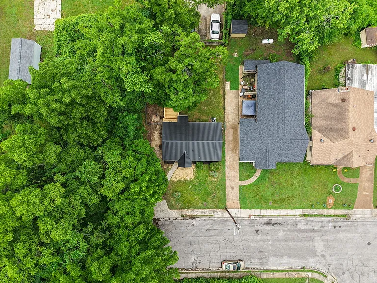 2026 Salem Mason Dr — Photo 35