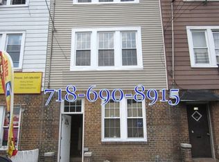 696 E 241st St, Bronx, NY 10470