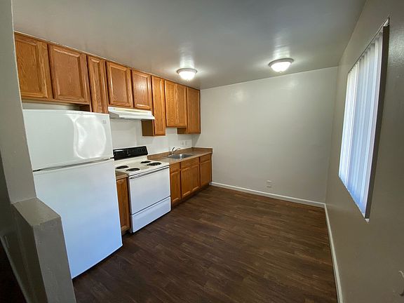 2nd image of 3565 Van Dyke Ave APT 11