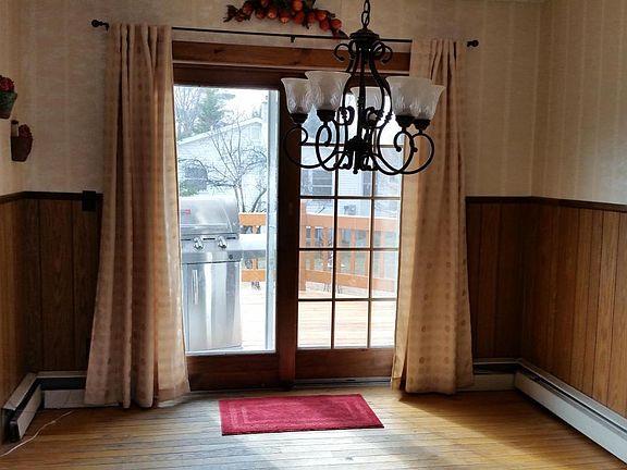 5th image of 999 Grant St