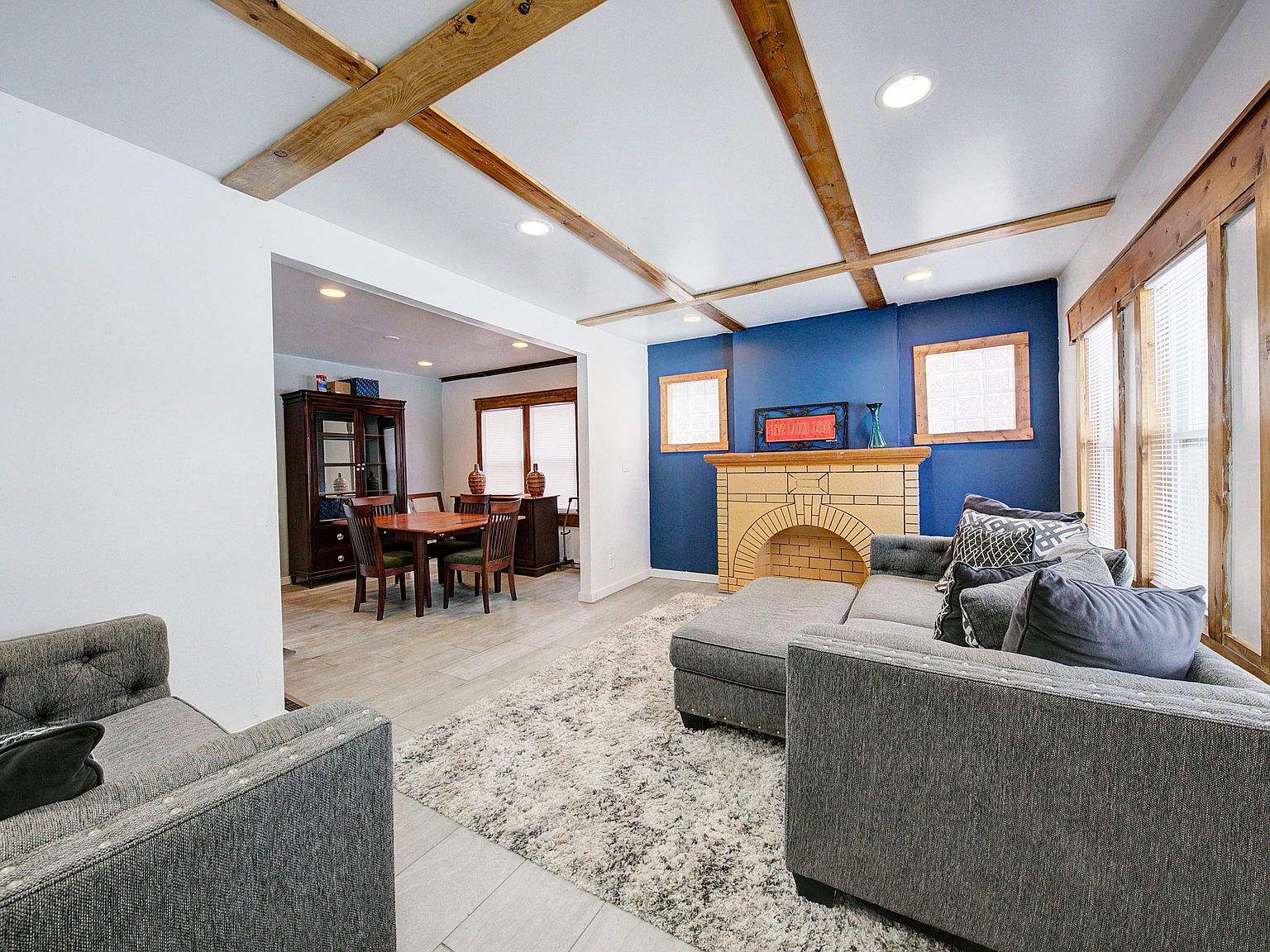 【BREAKERZ】会報 5745 Marseilles St, Detroit, MI 48224 | Zillow