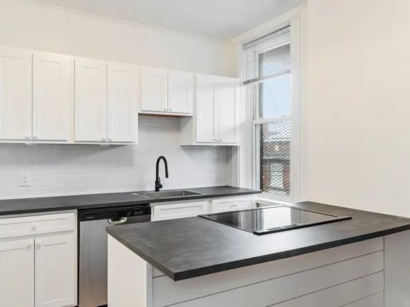553 E 9th Ave #2, Homestead, PA 15120