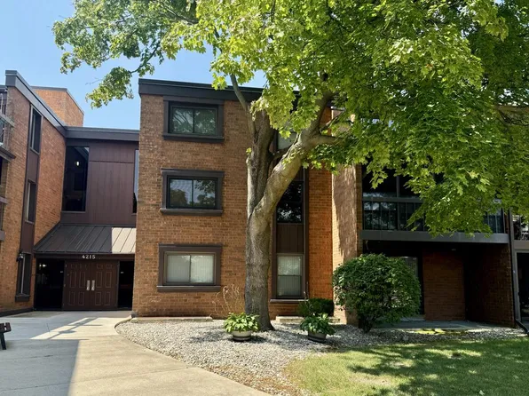 4215 North 100th STREET #361D, Milwaukee, WI 53222